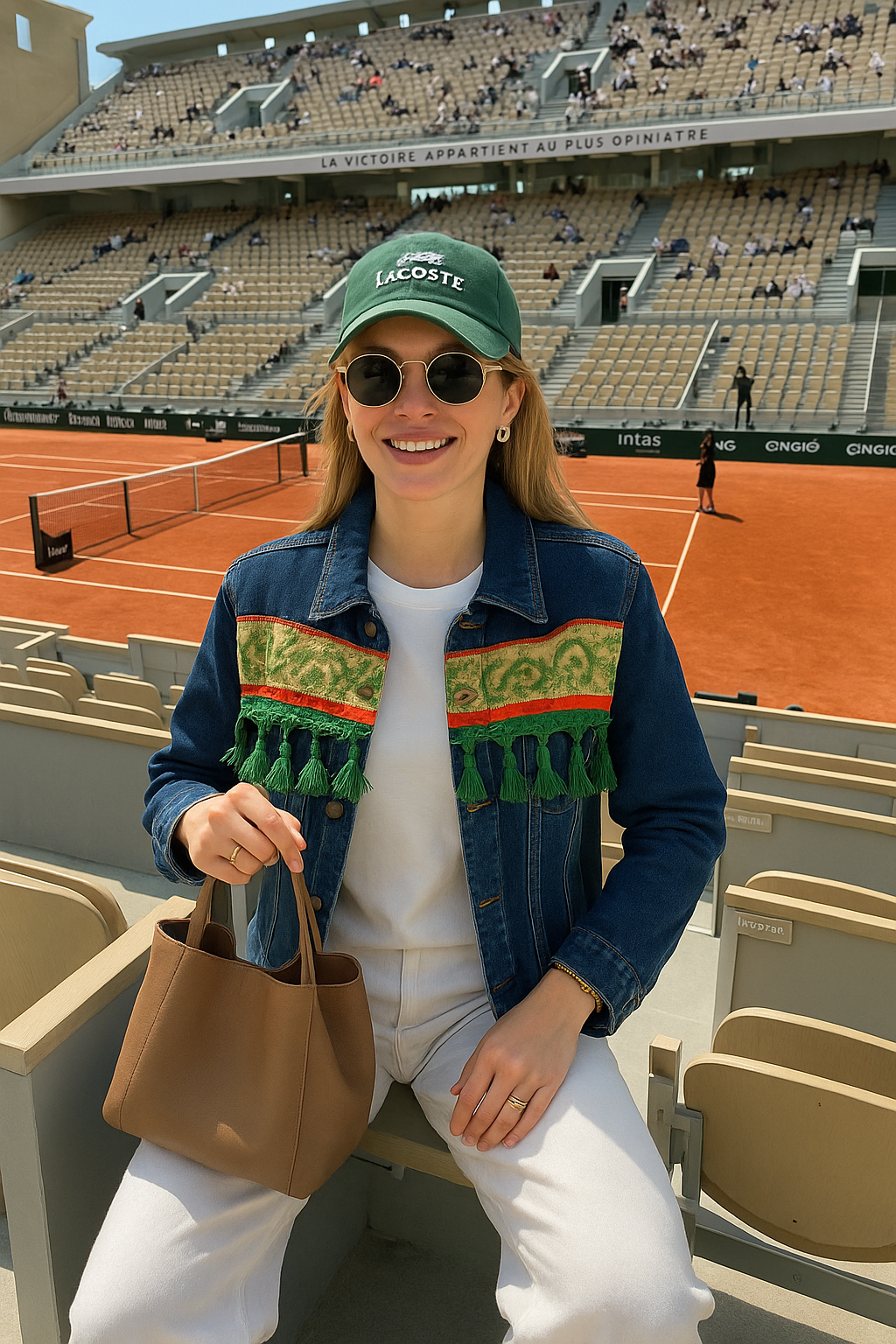 Turuncu Hint İşlemeli Yeşil Püskül Detaylı Koyu Renk Jean Ceket