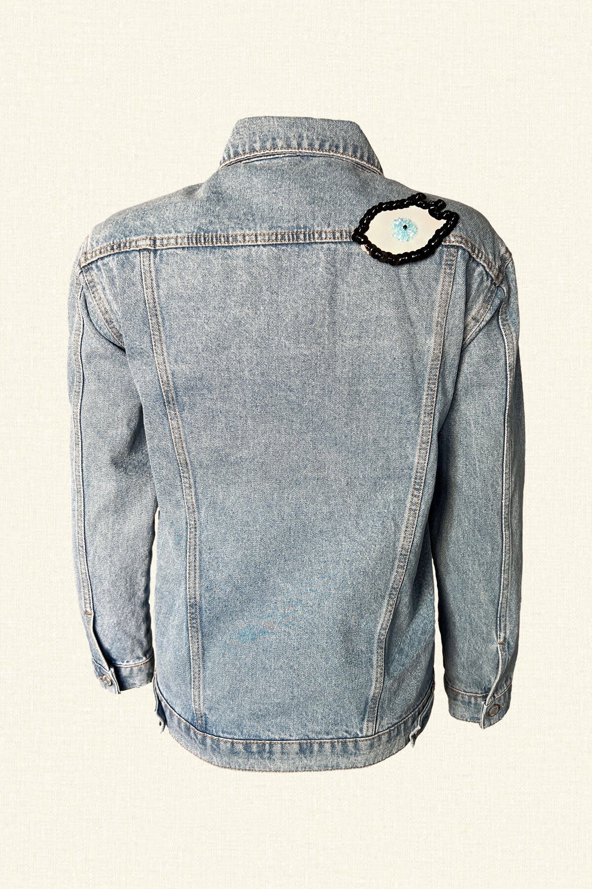 Göz İşlemeli Açık Renk Jean Ceket