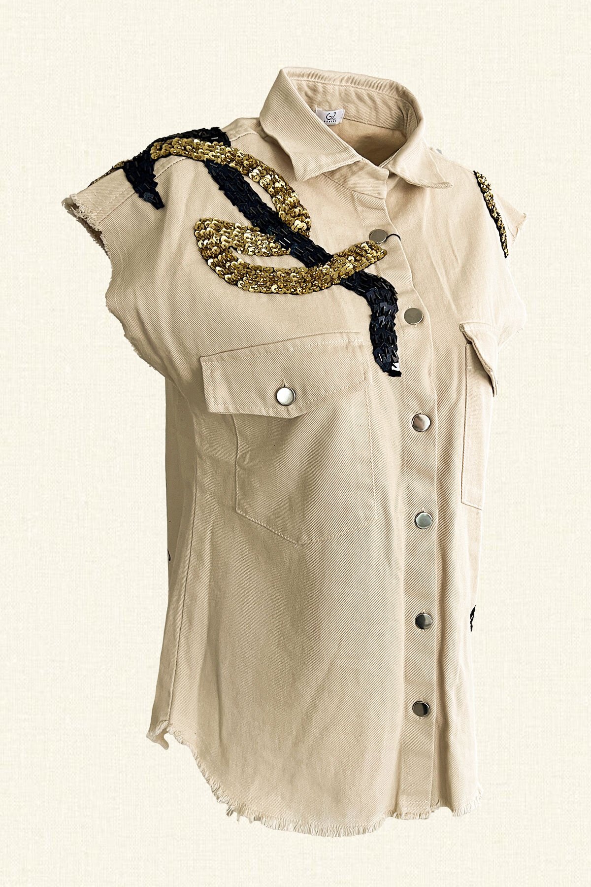 Gold ve Siyah İşlemeli Krem Rengi Oversize Jean Yelek