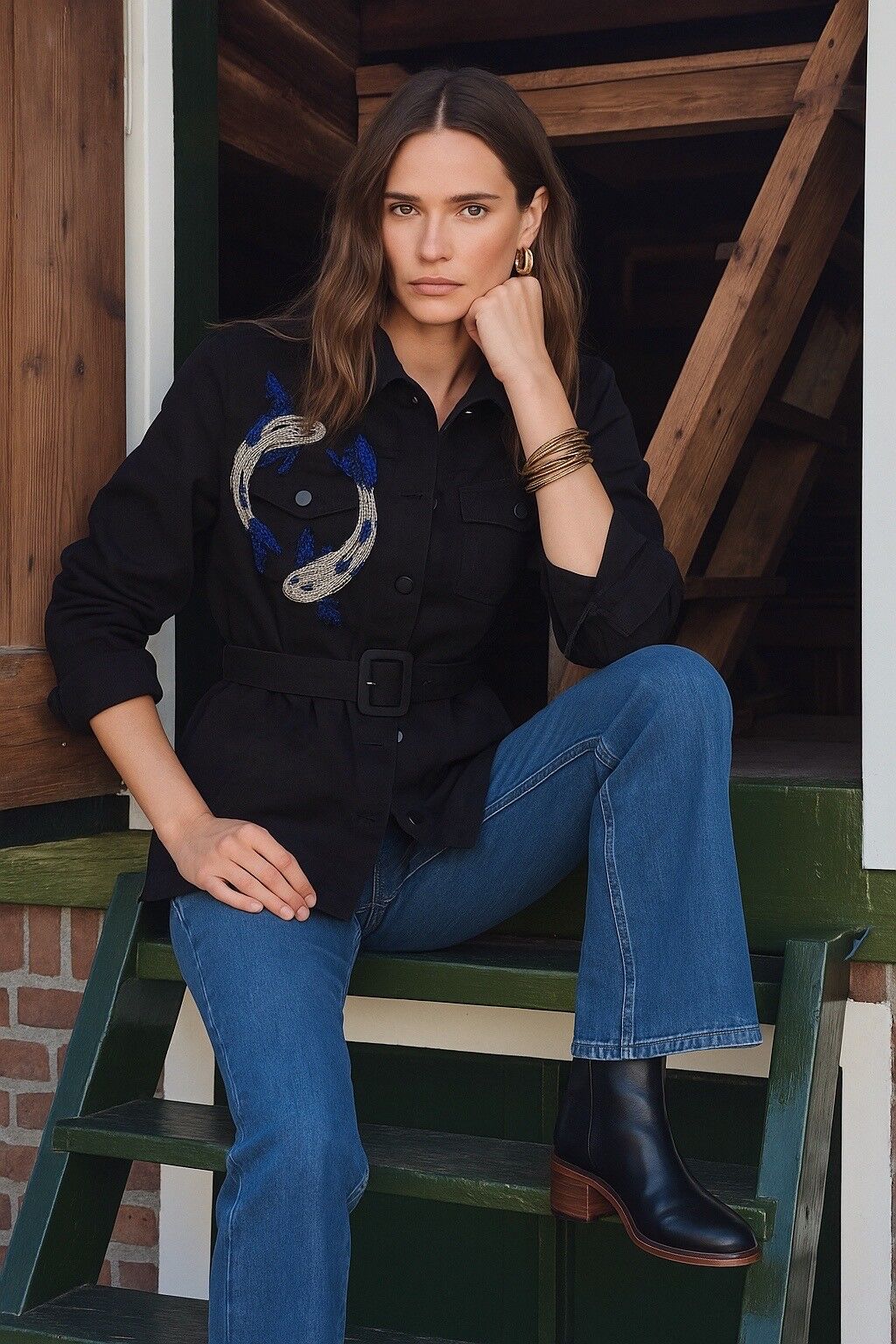 Mavi Balık İşlemeli Siyah Renk Jean Ceket