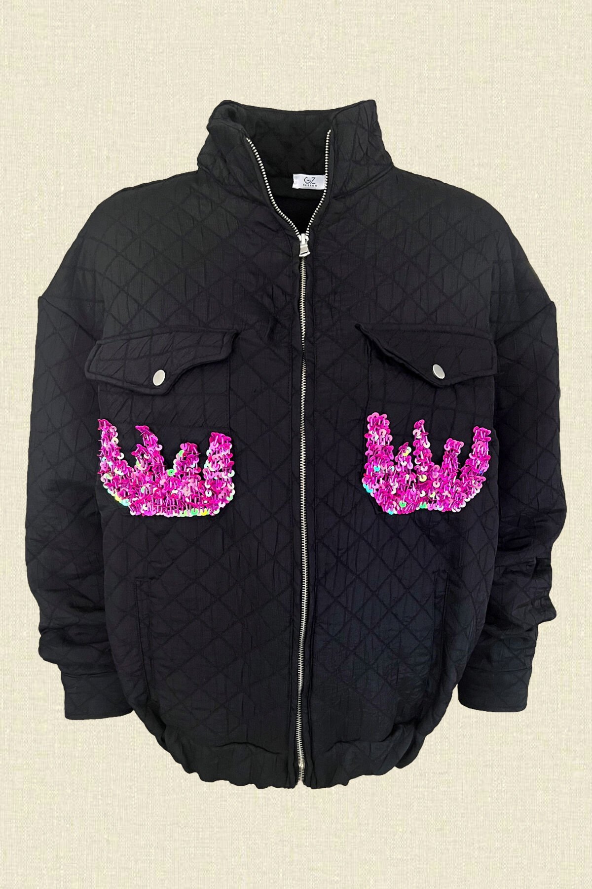 Pembe Alev İşlemeli Siyah Kapitone Bomber Ceket