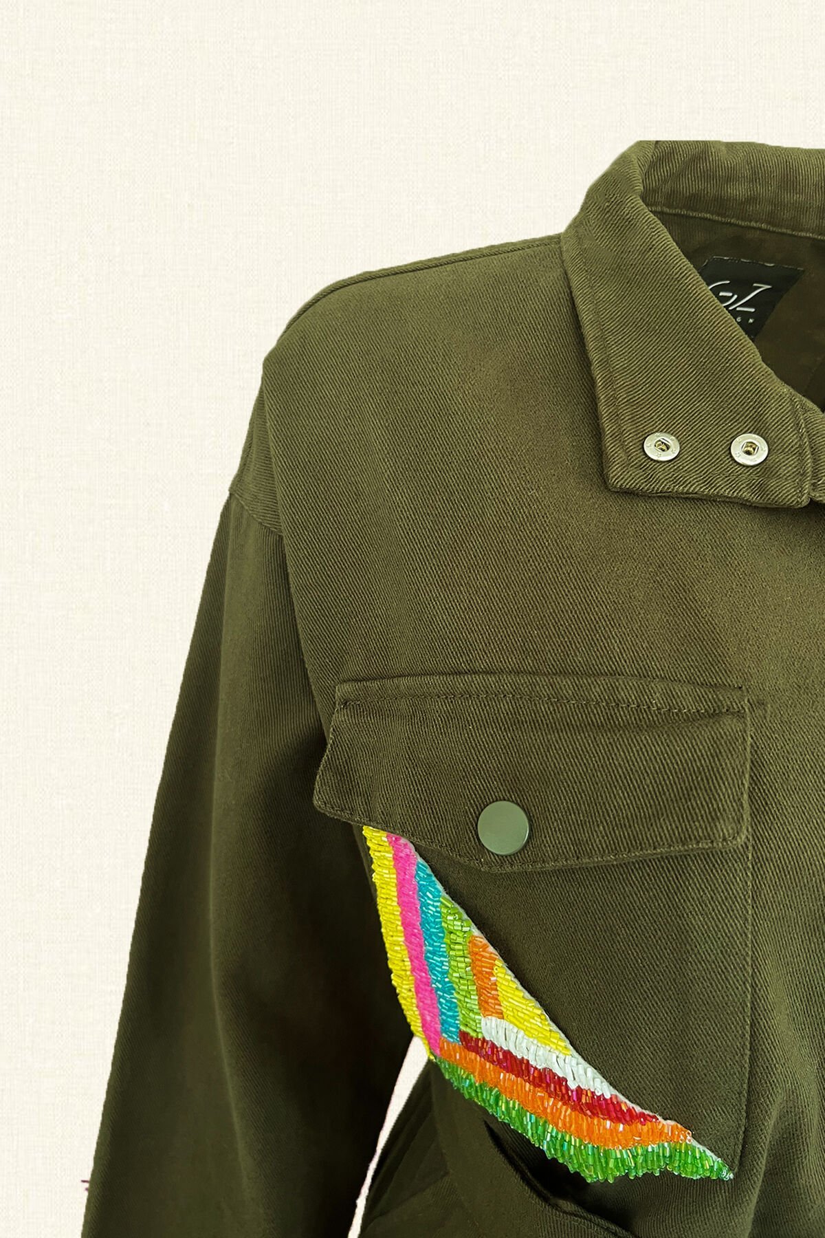 Renkli Boncuk İşlemeli Yeşil Renk Jean Ceket