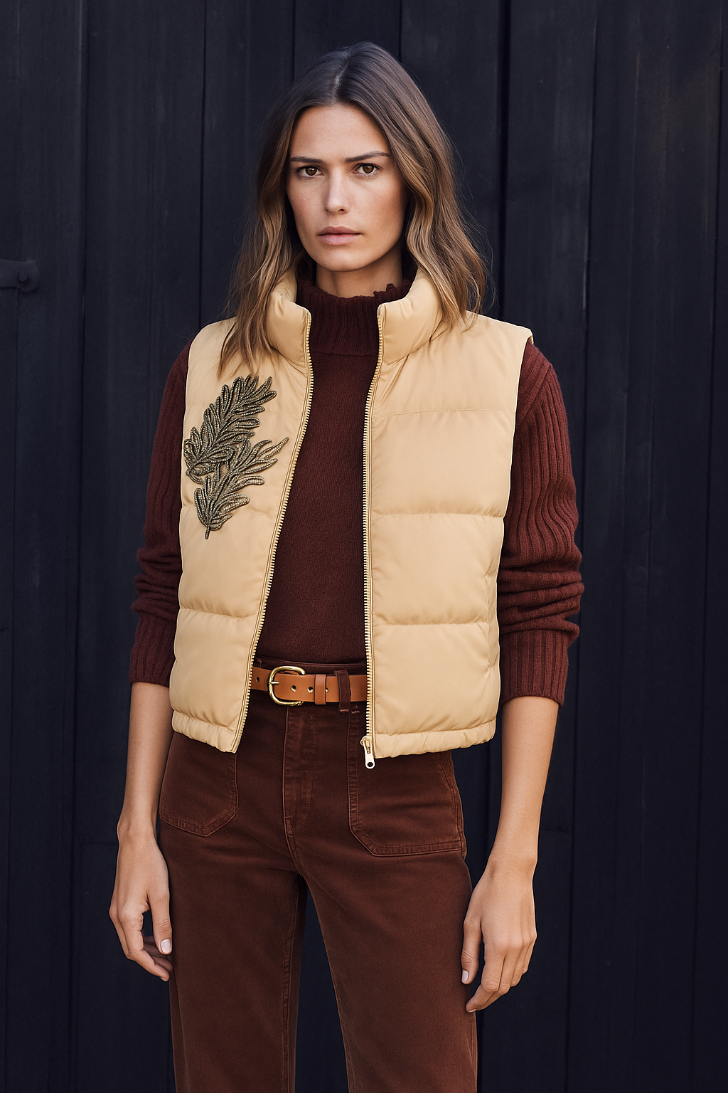 Gümüş Yaprak İşlemeli Krem Bomber Şişme Yelek