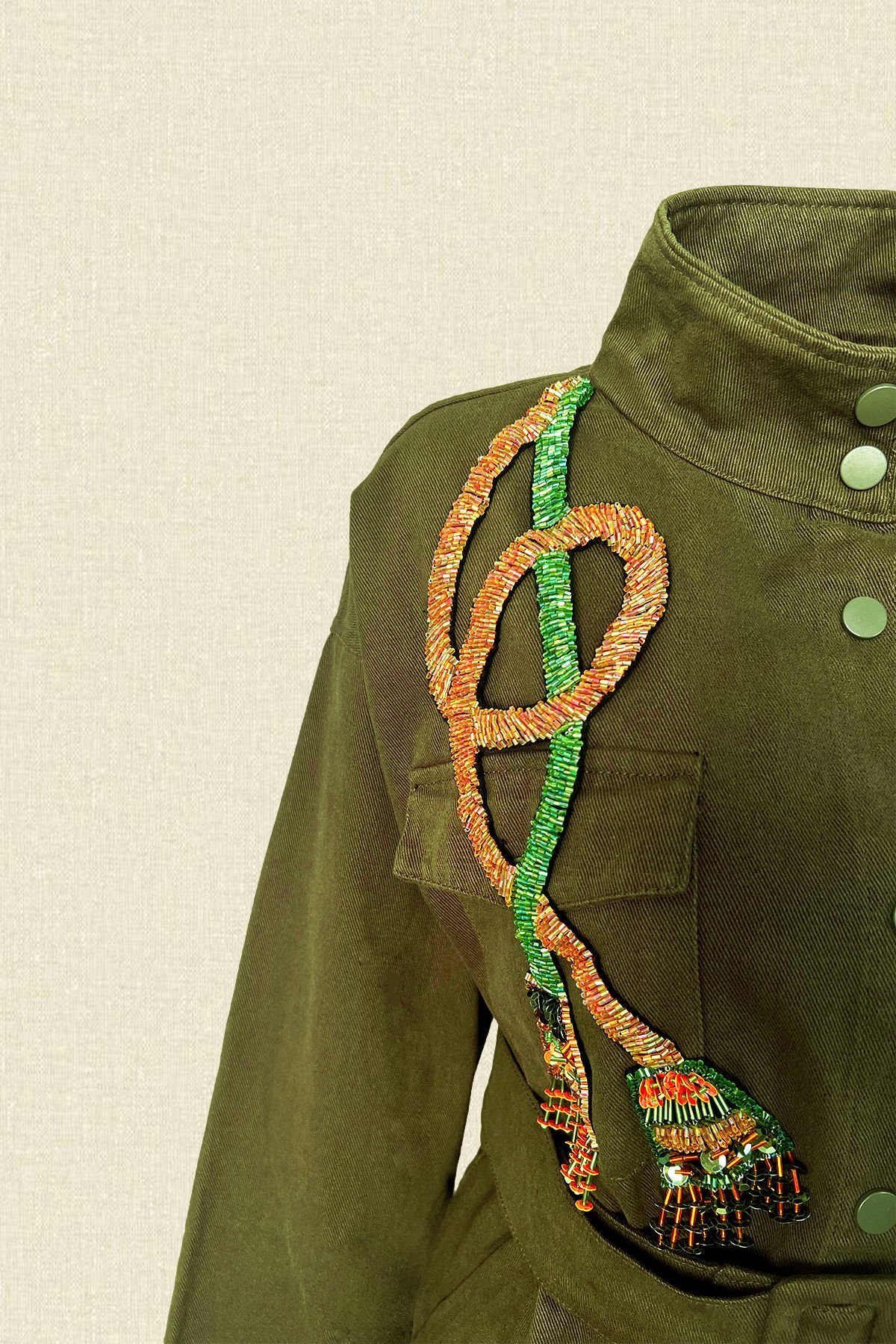 Turuncu Püskül İşlemeli Yeşil Renk Jean Ceket