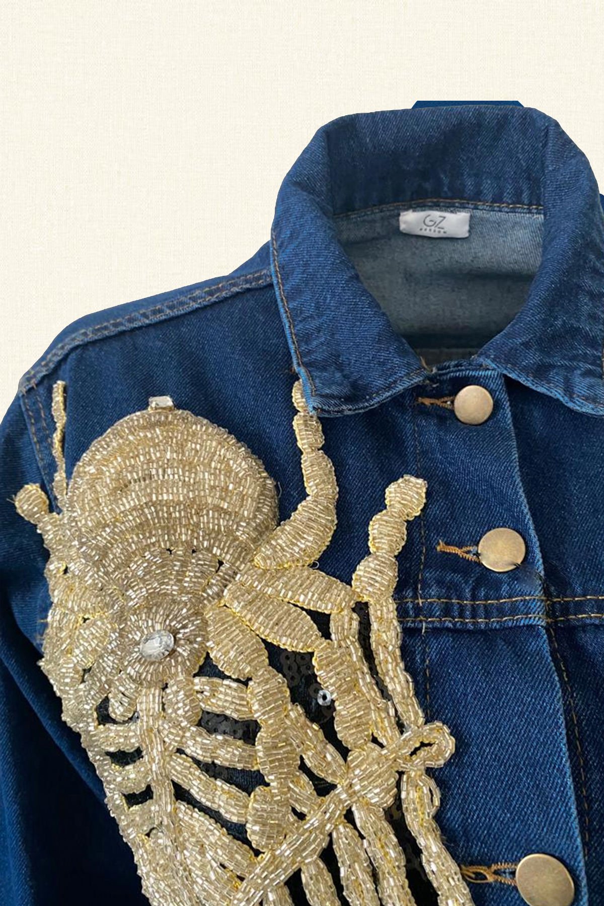 Örümcek İşlemeli Koyu Renk Jean Ceket