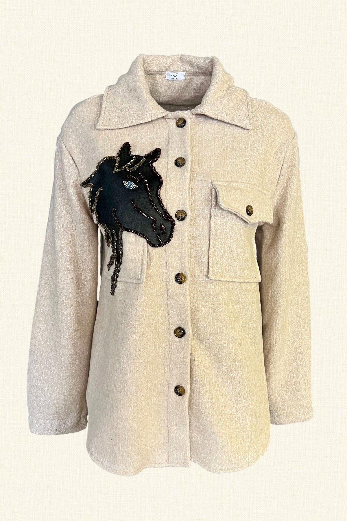 Deri At Figürü Detaylı Boncuk İşlemeli Krem Renk Yünlü Kaşe Ceket