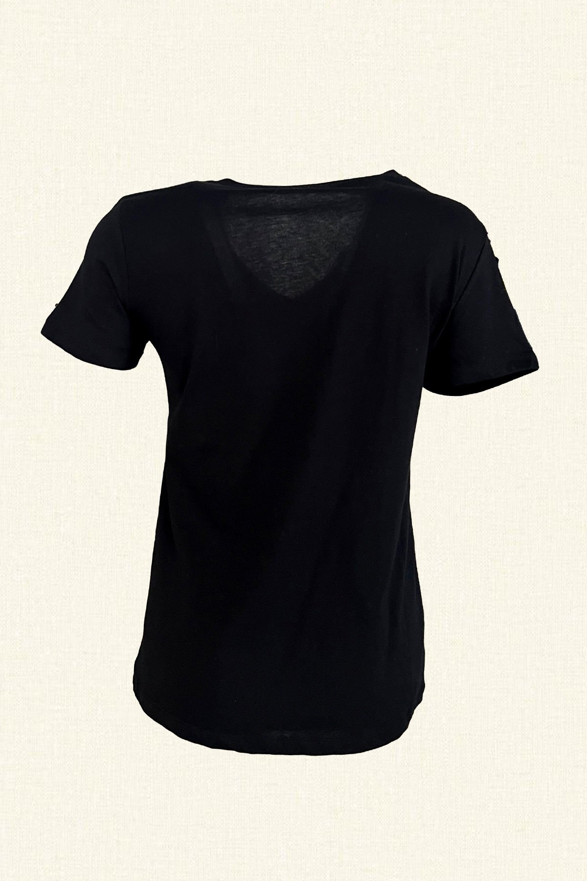 Beyaz Püskül Ve Fırfır Detaylı V-Yaka Siyah Tişört