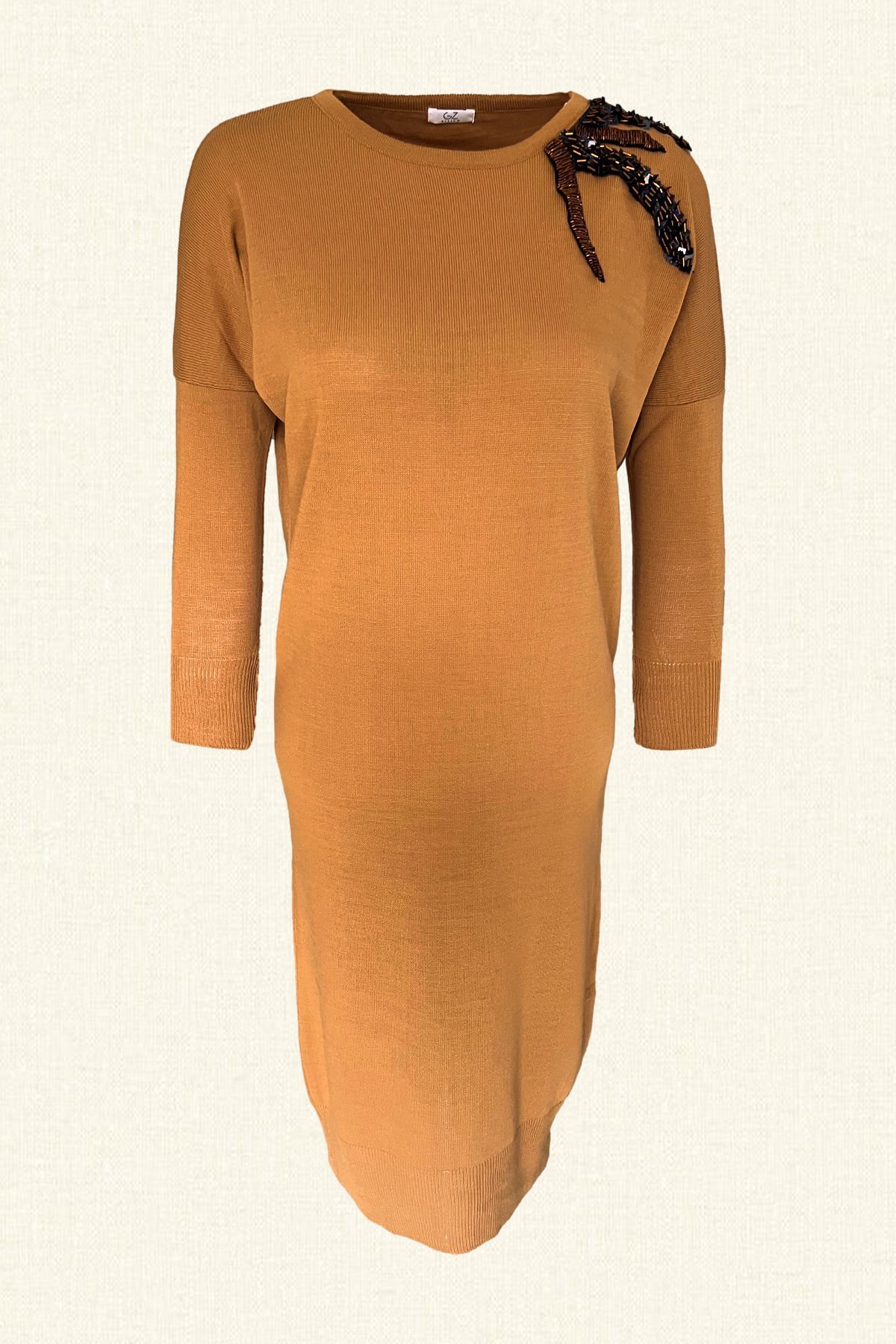 Bakır İşlemeli Taba Rengi Triko Elbise