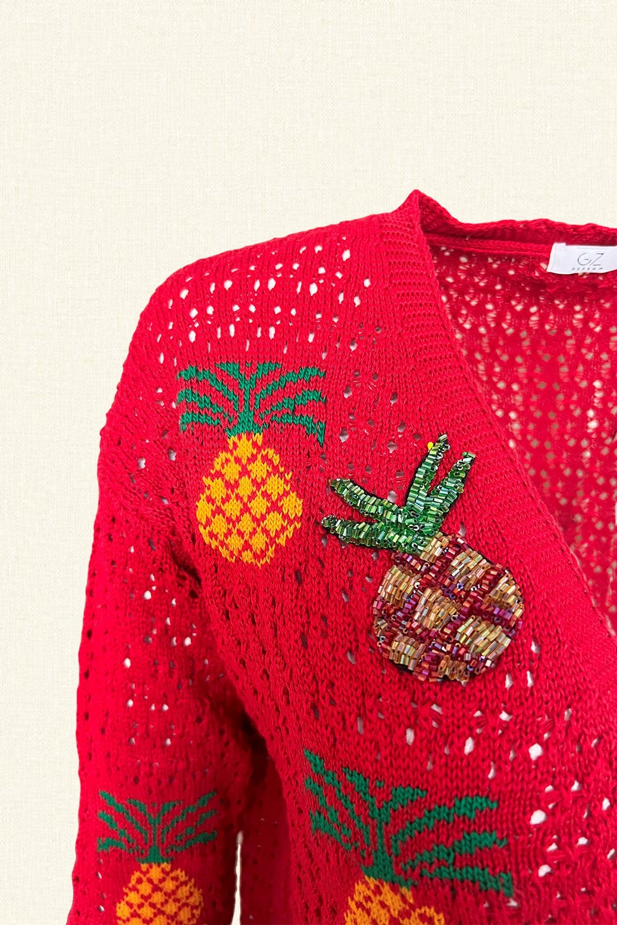 Ananas İşlemeli Kırmızı Renk Triko Hırka