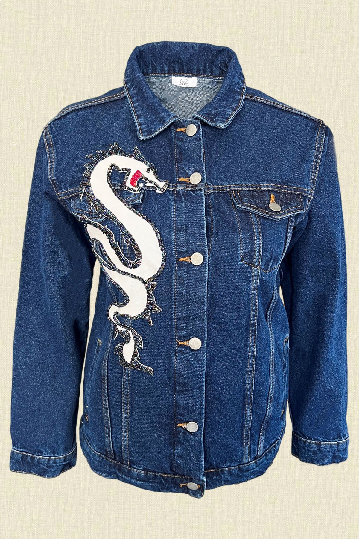 Gri Deri Üzeri Boncuk İşlemeli Ejderha Figürlü Koyu Renk Jean Ceket