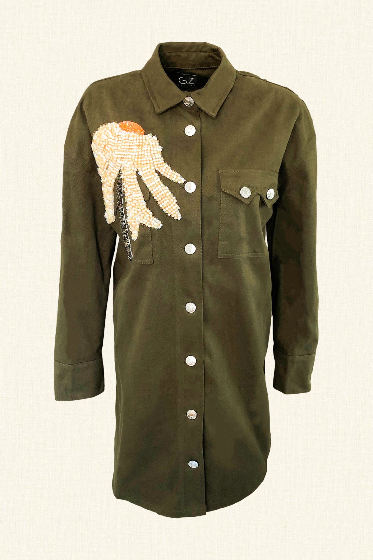 Papatya İşlemeli İnci Detaylı Uzun Yeşil Jean Ceket