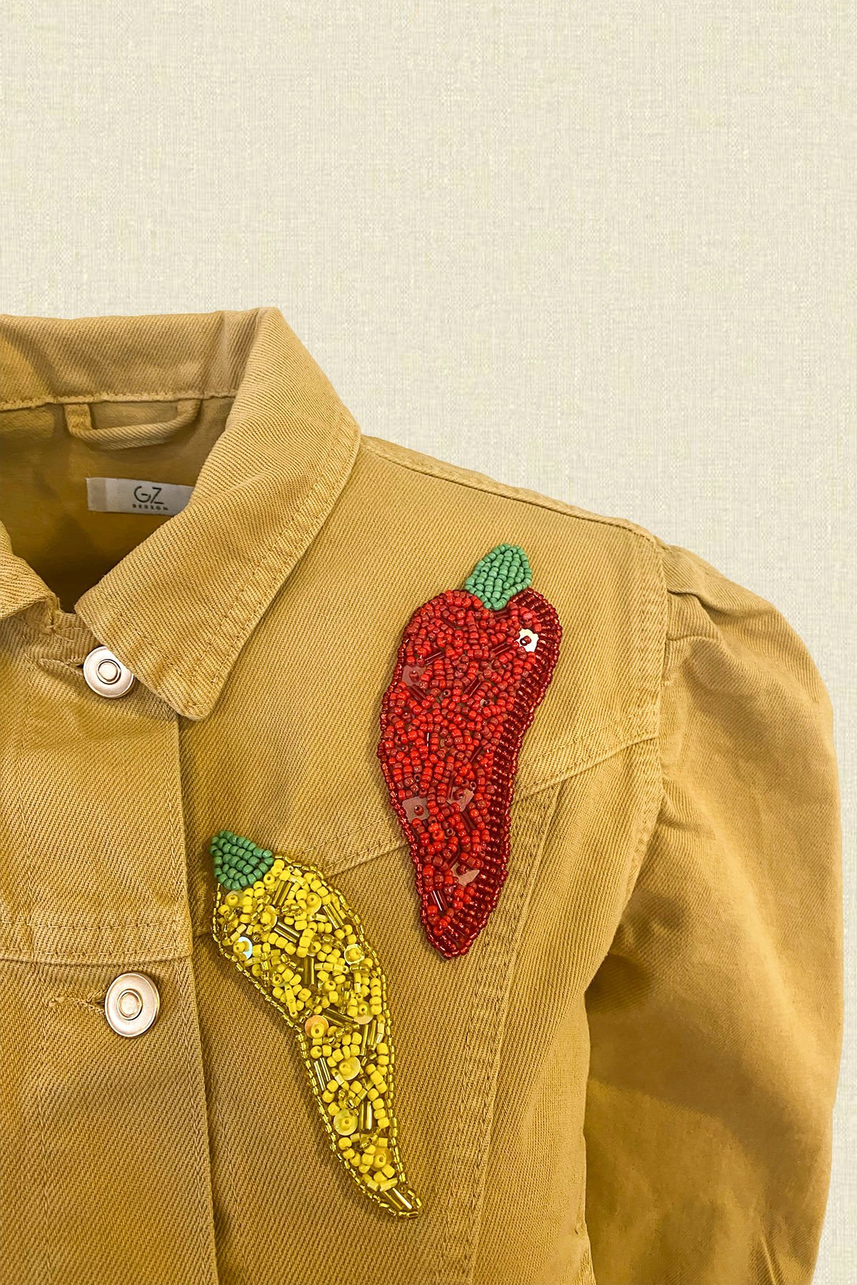 Biber İşlemeli Hardal Renkli Balon Kol Jean Ceket