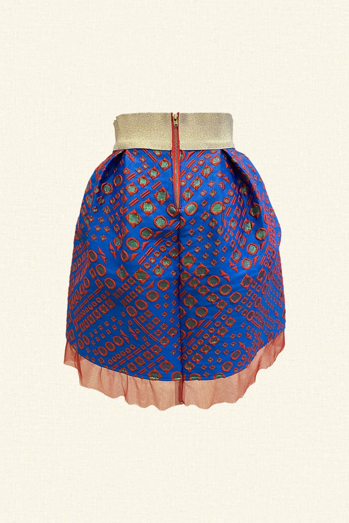 Geometrik Desenli Etek Ucu Kırmızı Tül Etek