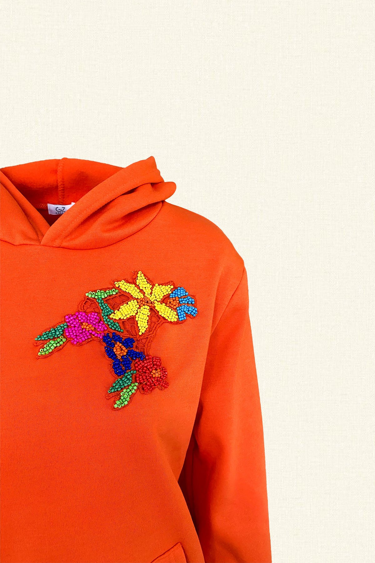 Renkli Çiçek İşlemeli Turuncu Renk Oversize Kapüşonlu Sweatshirt