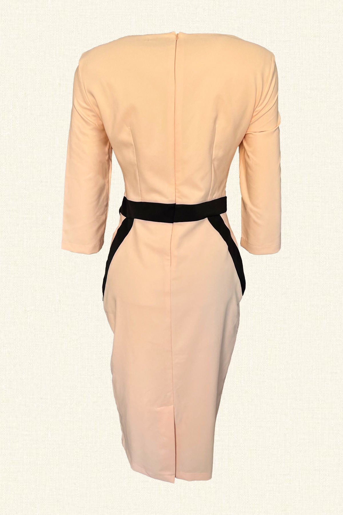 Boncuk İşlemeli Siyah Detaylı Somon Renk Kalem Elbise