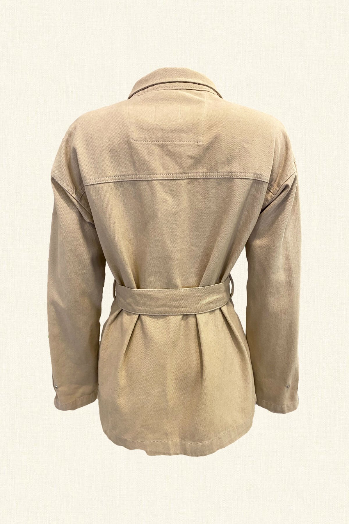 Füze Detaylı Krem Renk Ceket