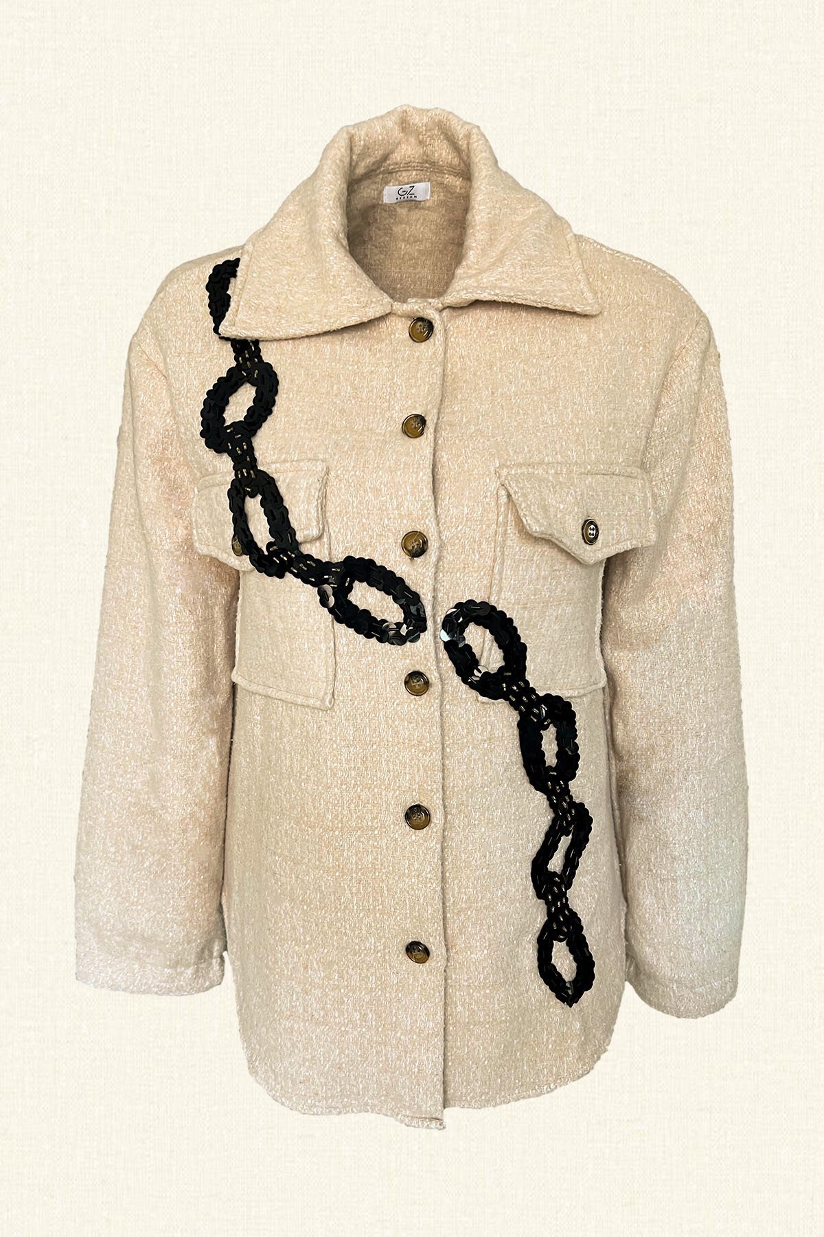 Siyah Zincir İşlemeli Krem Renk Yünlü Kaşe Ceket