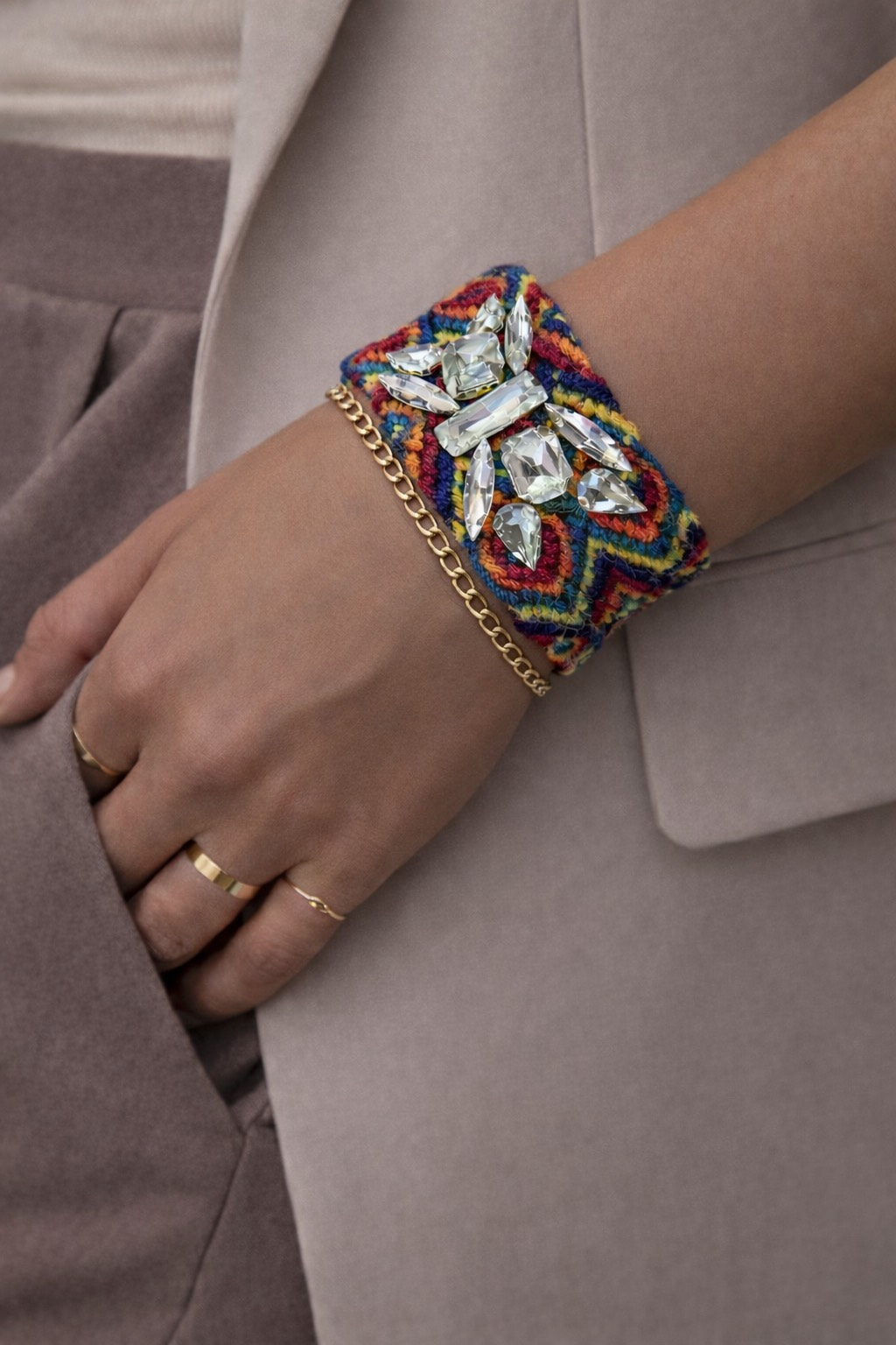 Kristal Taşlı Renkli Örme Bileklik