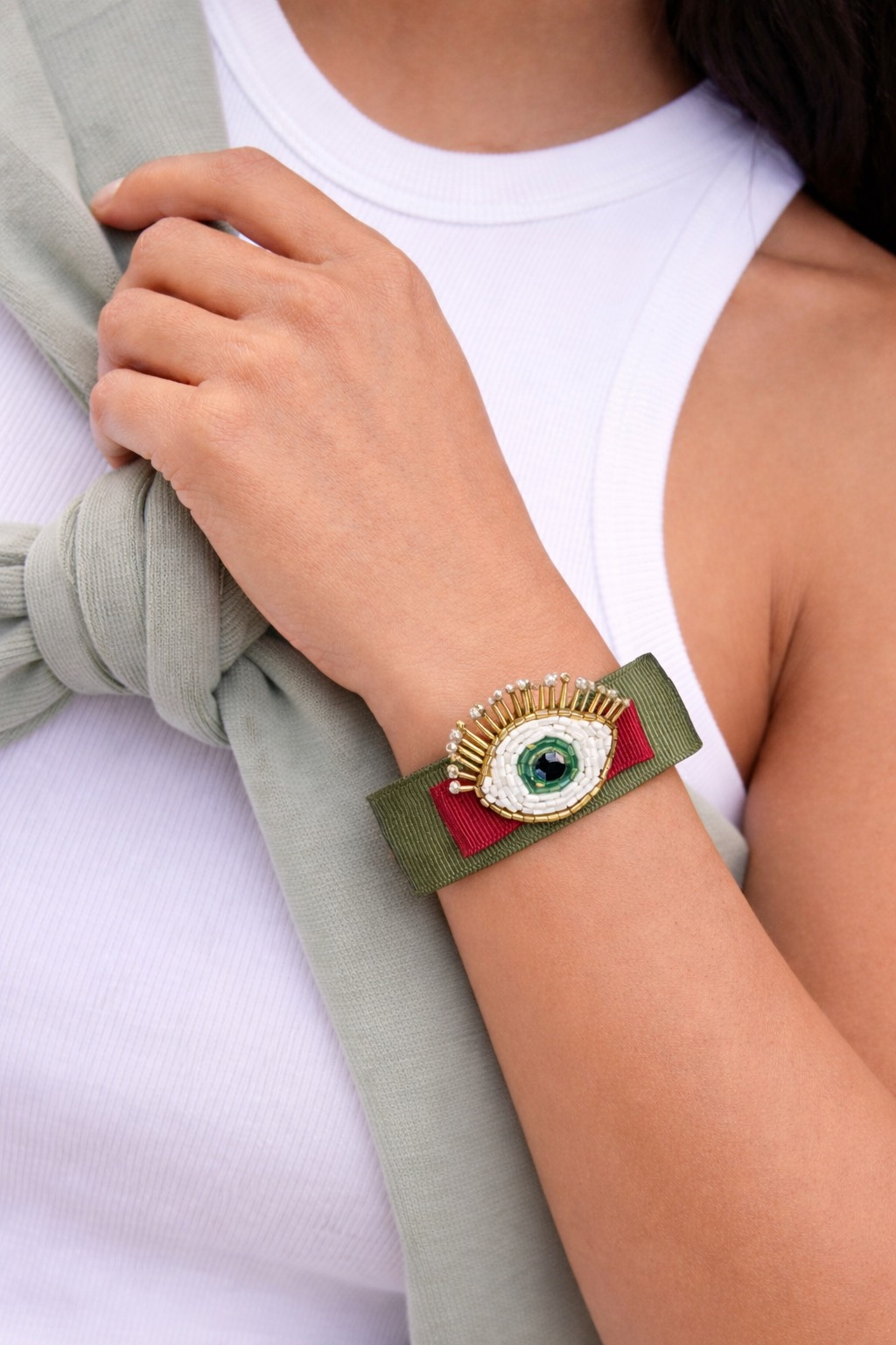 Kristal Boncuk İşlemeli Göz Detaylı Sarı Bileklik