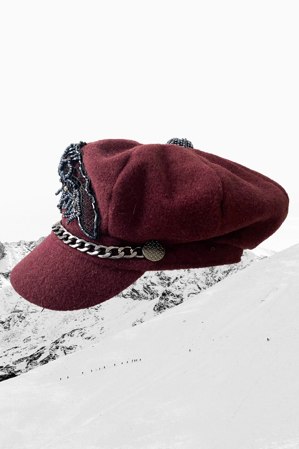 Boncuk İşlemeli Mor Kasket